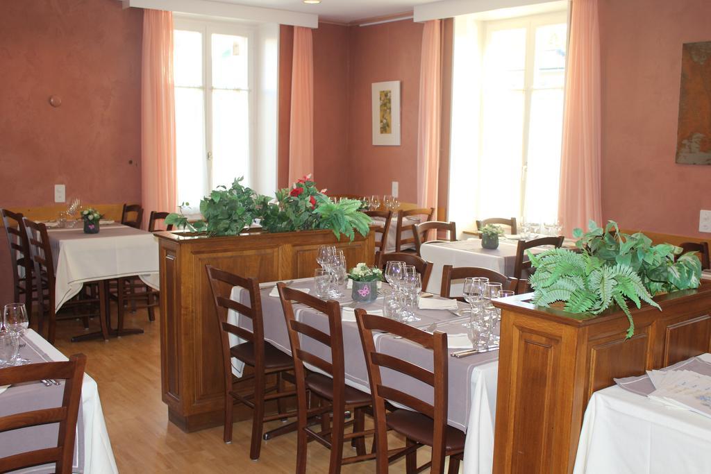 Yvonand Hotel De La Gare מראה חיצוני תמונה