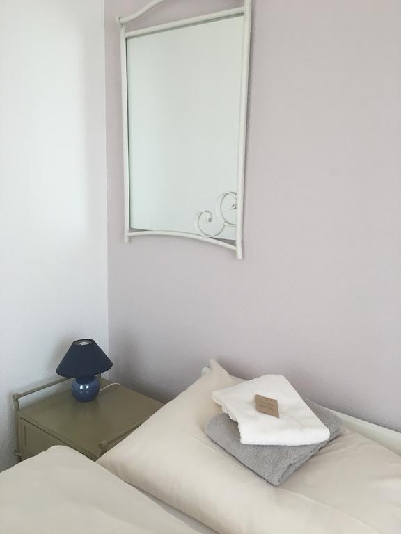 Yvonand Hotel De La Gare מראה חיצוני תמונה