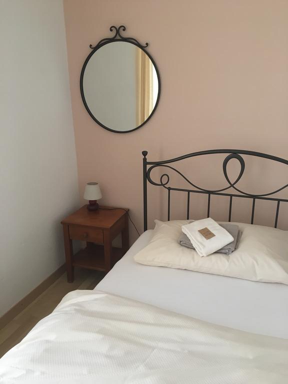 Yvonand Hotel De La Gare מראה חיצוני תמונה